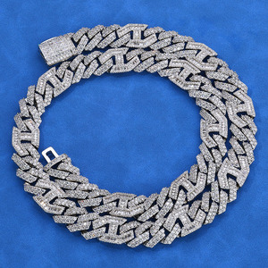 สร้อยคิวบาลิงค์แบบหนาประดับเพชรโมอิสซาไนต์ ดีไซน์ใหม่ล่าสุด เงินแท้ 925 สไตล์ฮิปฮอป สร้อยคอแบบไมอามี่สั่งทำพิเศษ คุณภาพ VVS1 ผ่านการทดสอบ GRA - Product Image 5