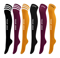 Chaussettes de danse polyvalentes à trois bandes pour femmes Chaussettes de compression tricotées à tube haut pour l'automne Utilisation quotidienne Corps personnalisé
