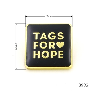 Placa de Metal Esmaltada Roja <span class=keywords><strong>para</strong></span> Bolsos de Cuero de Mujer, Placa con Nombre Personalizable con Ribete Dorado/Plateado - Product Image 2
