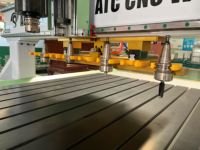 Máquina CNC Router ATC para Corte, Perforación y Grabado de Paneles de Muebles, con Cambiador Automático de Herramientas, Equipo para Trabajar la Madera y Puertas de Gabinetes