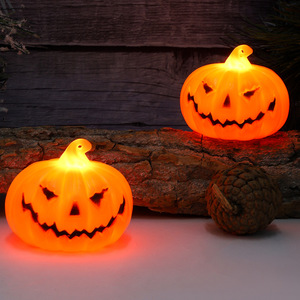 Articles de décoration pour fête d'Halloween, ornements, lumière LED nocturne, accessoires de décoration d'ambiance, jouet Jack-o'-lantern - Product Image 2