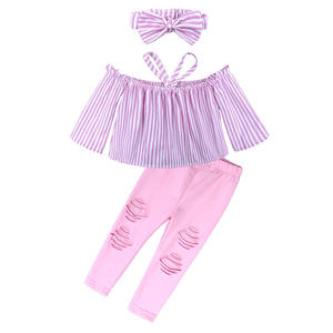 Conjunto de 3 piezas para niñas: Top a rayas con cuello halter y hombros descubiertos + Pantalones vaqueros rosa con roturas + Diadema, Ropa de verano para bebés y niñas - Product Image 3