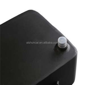 Réservoir <span class=keywords><strong>de</strong></span> débordement <span class=keywords><strong>de</strong></span> <span class=keywords><strong>liquide</strong></span> <span class=keywords><strong>de</strong></span> <span class=keywords><strong>refroidissement</strong></span> en alliage d'aluminium universel Dtouch 2.5L pour l'automobile, la moto et les systèmes <span class=keywords><strong>de</strong></span> <span class=keywords><strong>refroidissement</strong></span> - Product Image 5