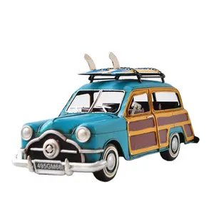 1949 Lichtblauw Ford Woody Auto Met Twee Surfplanken 1:8-Schaal