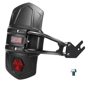 บังโคลนหลังมอเตอร์ไซค์แบบสากล  ทำจากพลาสติกดัดแปลง พร้อมแผ่นสะท้อนแสง - Product Image 1