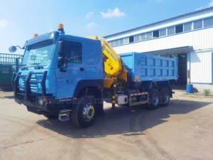 Camion à benne basculante diesel Sinotruk Howo 6x4 10 roues 2024 neuf avec grue à flèche pliante de 16 tonnes à vendre - Product Image 2