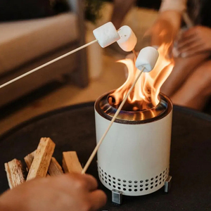 Foso de fuego de <span class=keywords><strong>mesa</strong></span> <span class=keywords><strong>Mesa</strong></span> con soporte <span class=keywords><strong>Mini</strong></span> fuego para exteriores de humo bajo para zonas urbanas y suburbios alimentado por Pellets o caja fuerte de madera - Product Image 4