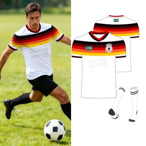 Conjunto de Camisetas de Fútbol para Fanáticos de la Temporada Internacional de Fútbol 2026, Australia, con Ocho Camisetas de Selecciones Nacionales con Diseño Grupal - Product Image 2