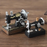 Décorations de machine à coudre en résine créative de style européen ornements de décoration de la maison cadeaux d'artisanat en résine ornements de bureau