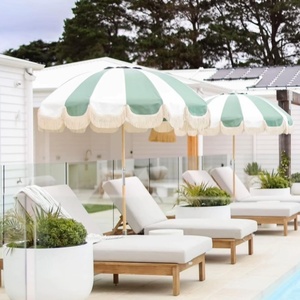 Sombrilla de Balcón Pequeña Fabricada en China con Borlas, Ajuste de Ángulo, Sombrilla Rosa para Exteriores con Borlas y Mecanismo de Inclinación para Resort - Product Image 2