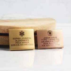 Nuovi Braccialetti alla Moda Lanson per Bambini, Bracciali in Acciaio Inox e Silicone con Targhette in Metallo - Product Image 2