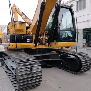 รถขุดไฮดรอลิกแท้รุ่น Caterpillar 320d2 มือสองจากญี่ปุ่น CAT 320 320d รถขุดขนาดกลาง 20 ตัน - Product Image 5