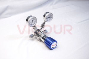 Régulateur de pression manuel à un étage UHP Max 3500psi SS316L avec magnétoscope 1/4 3/8 et connexion de soudure de tube pour le gaz - Product Image 2
