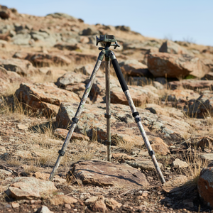 Trípode Profesional Trakiom con Marco de Aluminio Ligero, Cabezal Integrado con Bloqueo Flip-Lock, Nivel de Burbuja y Base Flexible - Product Image 2