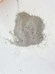 Lettiera per Gatti in Bentonite Sferica 5L, Agglomerante Rapido, Ecologica, Profumata alla Lavanda, a Bassa Polvere, 99% Senza Polvere, Altamente Assorbente, Gratuita - Product Image 2