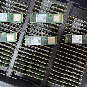 Nouveau stock : SSD NVMe Gen4 X4 M2 DeLL 960 Go 0PH7J6 compatible avec les cartes N1 BOSS de 16e génération pour PowerEdge R760, R7625, R760XD2 - Product Image 2