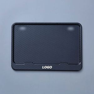 Support de plaque d'immatriculation élégant en aluminium à motif fibre de carbone pour voiture et moto - Support en métal durable, idéal comme cadeau - Product Image 1