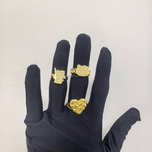 स्टेनलेस स्टील अनुकूलित कार्टून पात्रों प्यारा बिल्ली की अंगूठी सरल और ठंडा शैली 14k 18k 18k सोने की प्लेटेड वर्ण रिंग - Product Image 3