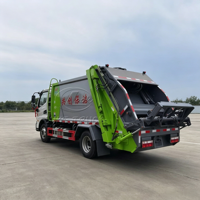 Camion Compacteur Léger Populaire JAC Junling V3 4x2 avec Moteur Diesel, Mini Camion à Déchets Compressés, Disponible en Version Conduite à Gauche (LHD) et Conduite à Droite (RHD)