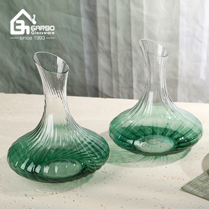 <span class=keywords><strong>Carafe</strong></span> à <span class=keywords><strong>vin</strong></span> en verre coloré moderne à nervures verticales, personnalisable, en borosilicate de haute qualité, pour servir du <span class=keywords><strong>vin</strong></span> rouge - Product Image 2