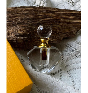 Aceite Esencial 100% Orgánico en Oferta, Aceite Natural de Oud y Agarwood, Hidratante y Nutritivo, Ingredientes de Rosa de Madera de Vietnam - Product Image 5