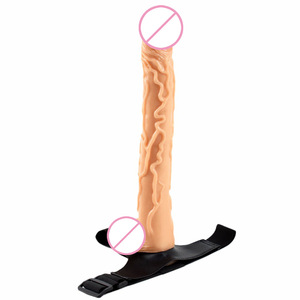 Игрушка для сексуальных игр для лесбиянок: имитация большого дилдо, кожаные штаны и мягкий мастурбатор-фаллоимитатор на присоске для ношения - Product Image 6