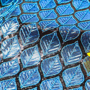 Zwaar Kralen Zwart Blauw Volledig Patroon Borduurwerk Kralen Bladeren Franse Tule Geborduurde Avondjurk Kleding Pailletten Stof - Product Image 2