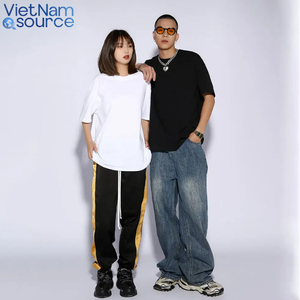 เสื้อยืดผ้าฝ้ายสวมใส่สบายปรับแต่งได้และทนทานสำหรับทั้งชายและหญิงผลิตจากแหล่งผลิตในเวียดนาม - Product Image 3