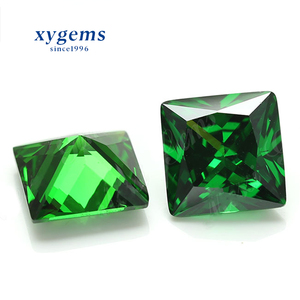 Đồ trang sức thiết lập kim cương thiết kế Công Chúa Cắt thiết kế 4x4mm Tối Màu Xanh Lá Cây Tổng Hợp Nano Đá kim cương - Product Image 2