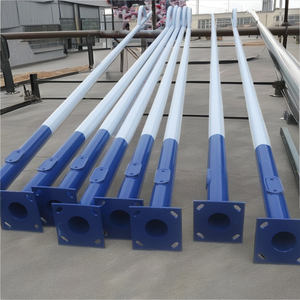 เสาไฟถนนพลังงานแสงอาทิตย์ขนาด 10 เมตร 16 ฟุต ชุบกัลวาไนซ์แบบจุ่มร้อน - Product Image 1