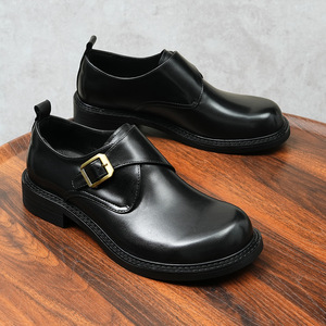 รองเท้าหนังแท้ผู้ชายสไตล์อังกฤษ กันน้ำ ปิดนิ้วเท้า แบบอ็อกซ์ฟอร์ด ทำมือ สำหรับงานแต่งงาน ธุรกิจ ลำลอง กันลื่น พร้อมสายรัดหัวเข็มขัด - Product Image 6