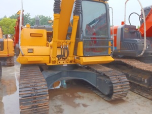 Pelle PC130-7 d'occasion Komatsu au Japon pelle sur chenilles moyenne bon marché pelle hydraulique moyenne sur chenilles - Product Image 4