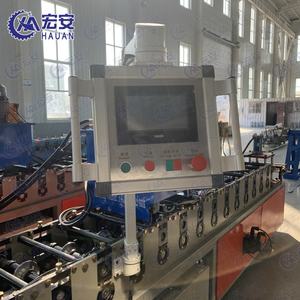 Máquina Universal Automática Tipo V para Perfiles de Acero con PLC y Motor para la Formación de Paneles de Estanterías - Product Image 4