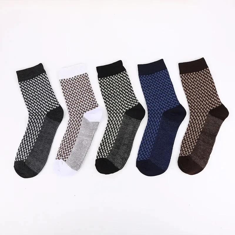 Quality Vendors Knitted Bamboo Cotton Sock Custom Branded Logo Labels in Bulk Ribbed New Cute Foot Korea Ankle Casual for Men