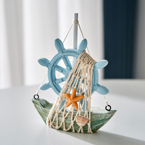 Decorazione in Stile Mediterraneo Retrò con Modelli di Ancora, Timone, Barca, Stella Marina e Salvagente in Legno Dipinto a Spruzzo - Product Image 5