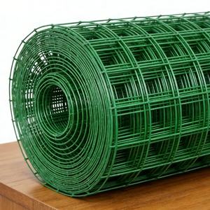 Malla de Alambre Soldada Galvanizada de Alta Calidad de 2x2 Pulgadas en Rollo para Cercas, Jardinería y Recintos para Animales - Product Image 2