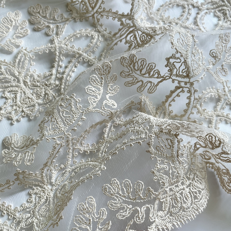 Hot Sell Elegant Eco-Friendly Rayon/Nylon Embroidery Lace Fabric Mesh for Women's Clothing Bags & Gifts-130cm Width