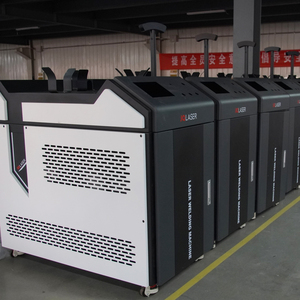 Machine de soudage, de nettoyage et de découpe au laser portative multifonctionnelle à haute efficacité JQ 1000W-3000W de type CE - Product Image 3