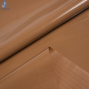 Lona PVC duradera para cortinas de gallinero | Impermeable resistente UV para granja avícola - Product Image 3