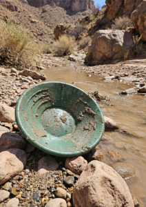 Green Plastic <b>Gold</b> Pan Dual Riffle Mining Basin <b>Prospecting</b> River Sand Washing Professional <b>Gold</b> Trap <b>Equipment</b> Portable High - Product Image 4