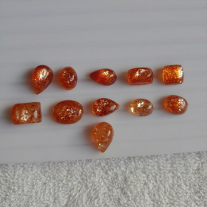 Pierre de soleil naturelle cabochon, pierres précieuses en vrac de qualité AAA+, toutes formes et tailles disponibles, prix de gros pour la fabrication de bijoux - Product Image 1