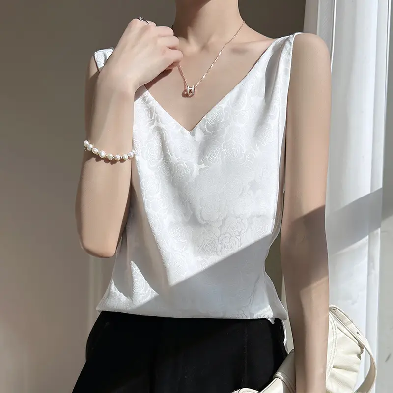 2023 New Casual Designer Korean Oversized Woman Tops Tshirts Sexy White Plain Graphic Satin V-Neck Sleeveless T-Shirt Women