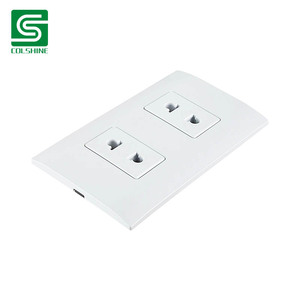 Tomacorriente de Pared de Dos Tomas y Dos Pines con Placa Frontal - Product Image 1
