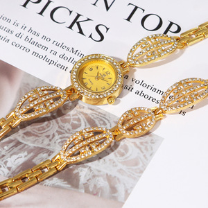 Wholesale Fashion Cute Women Rhinestones Gold <b>Bracelet</b> Watch Set - Product Image 3