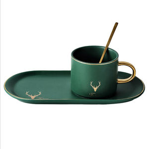 Set di Tazze da Caffè <span class=keywords><strong>e</strong></span> Piattini in Porcellana Opaca di Lusso, Bestseller in Nero, Bianco, Rosso, Verde, <span class=keywords><strong>Oro</strong></span> <span class=keywords><strong>e</strong></span> Colorato, con Cucchiaino - Product Image 4