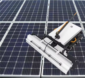 Robot de Limpieza Inteligente para Paneles Solares de Grado Industrial <span class=keywords><strong>Re</strong></span>-YINCAI y Equipo de Limpieza de Módulos Modelo <span class=keywords><strong>RE</strong></span>-20036 con Control Remoto - Product Image 2