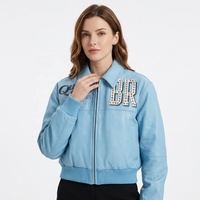 Veste en cuir courte pour femme OEM, veste bomber personnalisée en peau d'agneau bleu ciel avec appliqué brodé et strass pour femmes