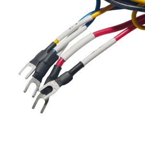Arnés de Cable Eléctrico Aislado de PTFE/PVC OEM con Terminales de Horquilla Engarzados para Gabinete Industrial PLC - Product Image 1