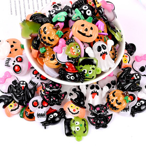 CHENXI New Arrival 100pcs Halloween Black Spider Resin Charms DIY Crafts Decorations for Home Fridge Cup Hairpin Charms - Product Image 3