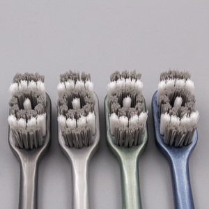 แปรงสีฟันแบบใช้มือ ขนแปรงนุ่ม ไนลอน 19 ซม. สำหรับผู้ใหญ่ ใช้ในบ้าน - Product Image 3